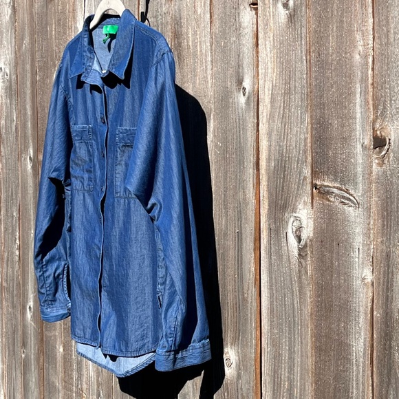 Dip blue button down top size small - Picture 10 of 17